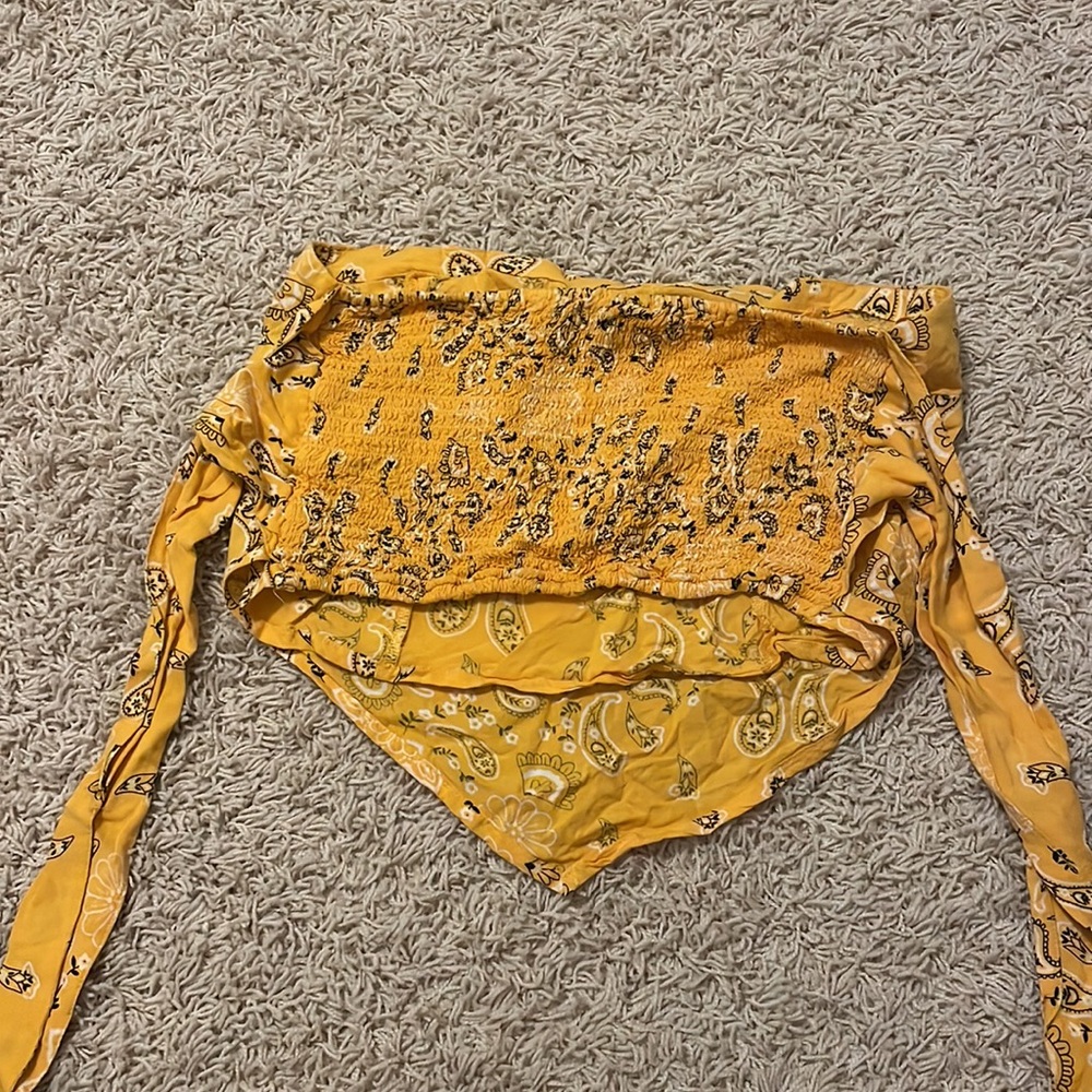 Hollister yellow tube top - Picture 2 of 2